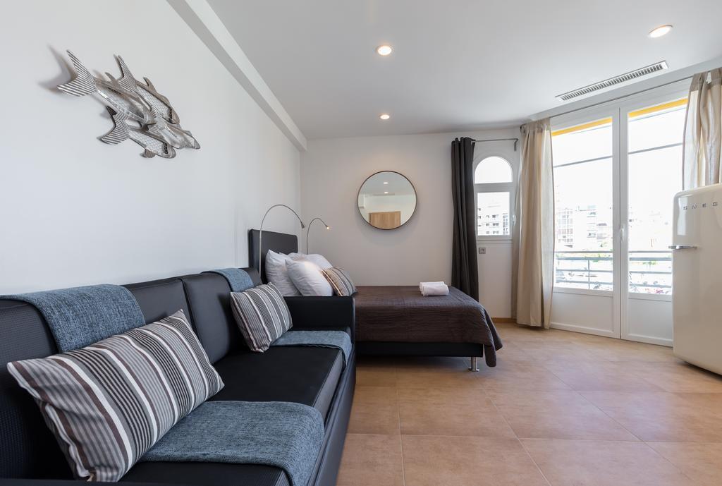 Appartement Palais Saint Pierre à Cagnes-sur-Mer Extérieur photo