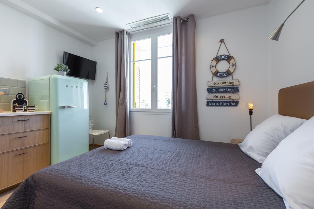 Appartement Palais Saint Pierre à Cagnes-sur-Mer Extérieur photo