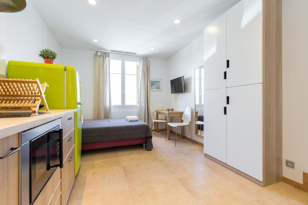 Appartement Palais Saint Pierre à Cagnes-sur-Mer Extérieur photo