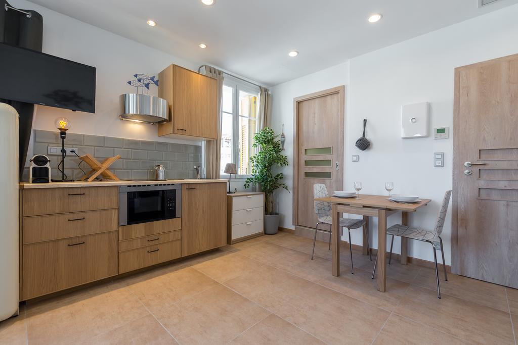 Appartement Palais Saint Pierre à Cagnes-sur-Mer Extérieur photo
